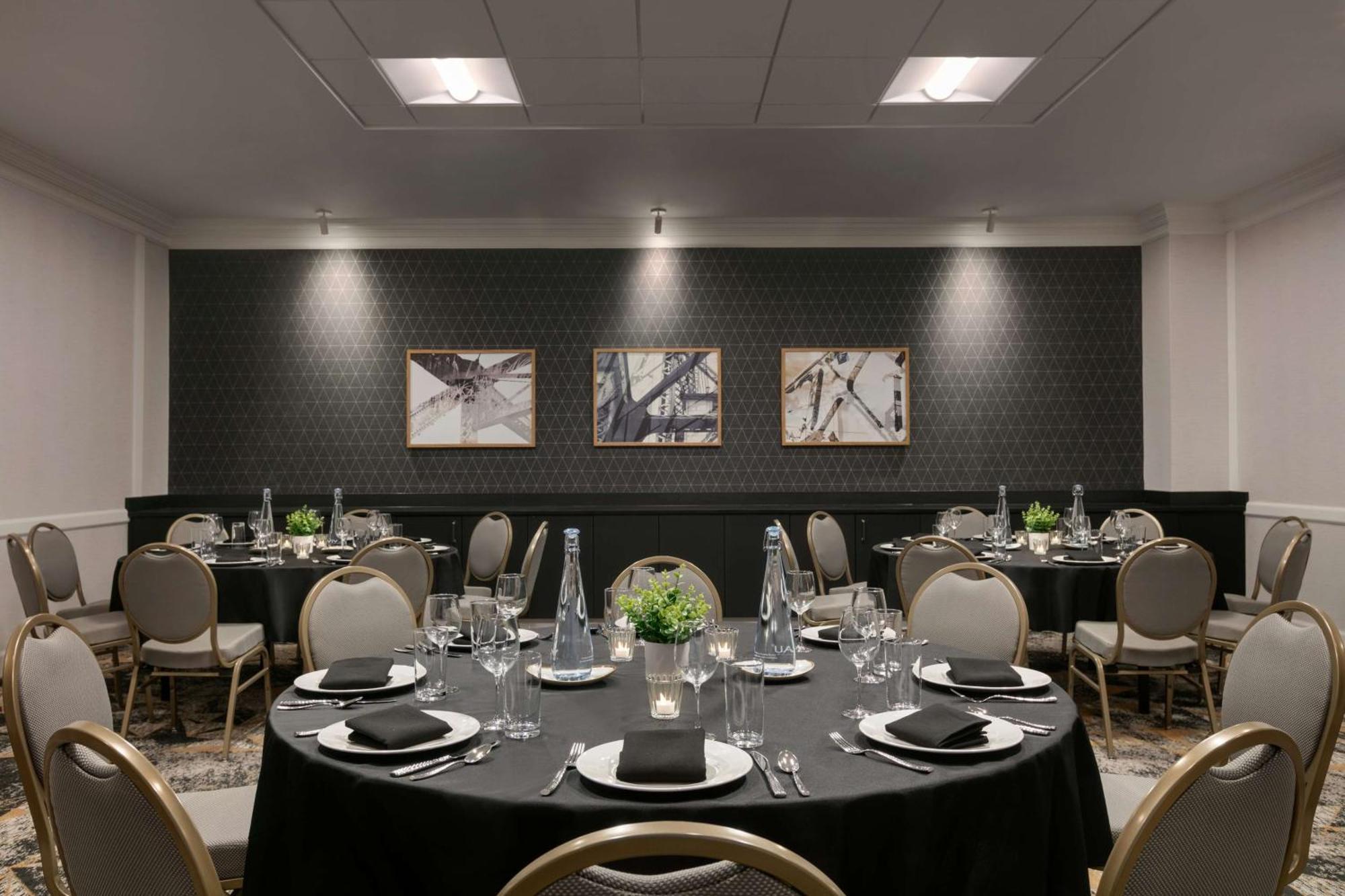 Doubletree By Hilton Canton Downtown Luaran gambar