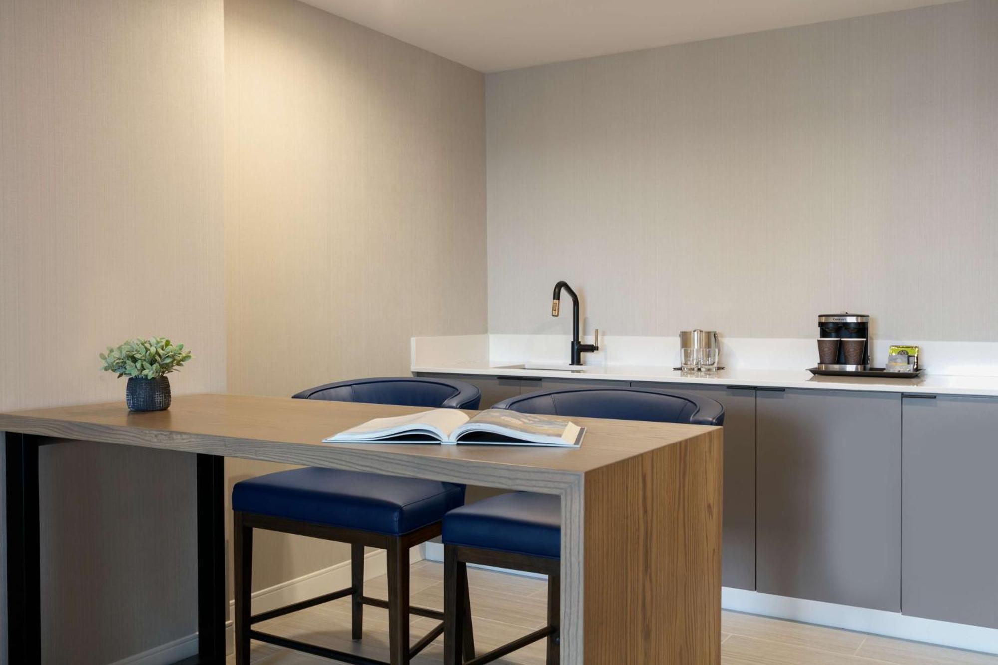 Doubletree By Hilton Canton Downtown Luaran gambar