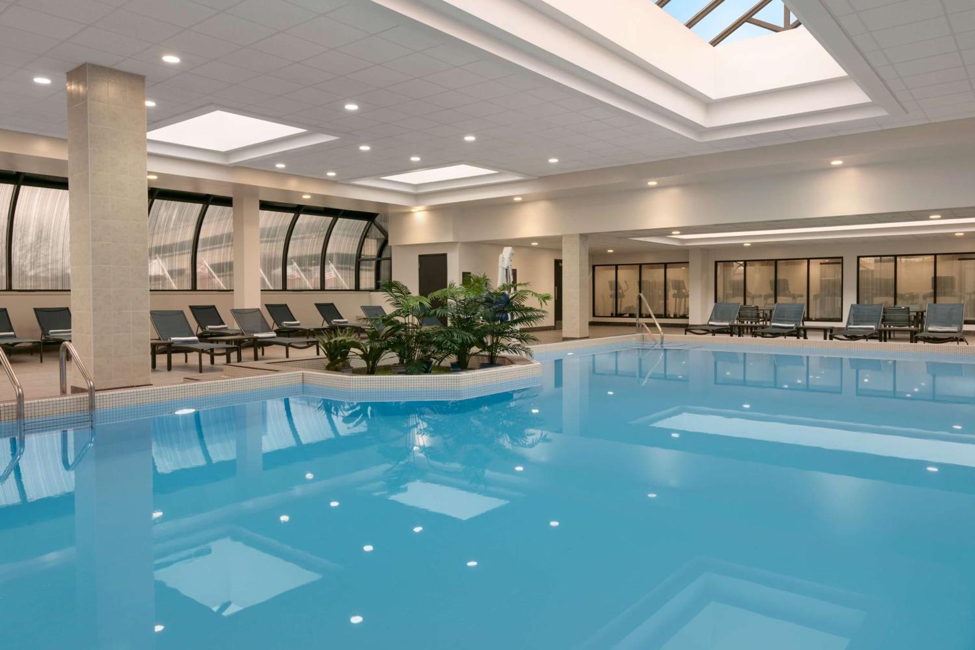 Doubletree By Hilton Canton Downtown Luaran gambar