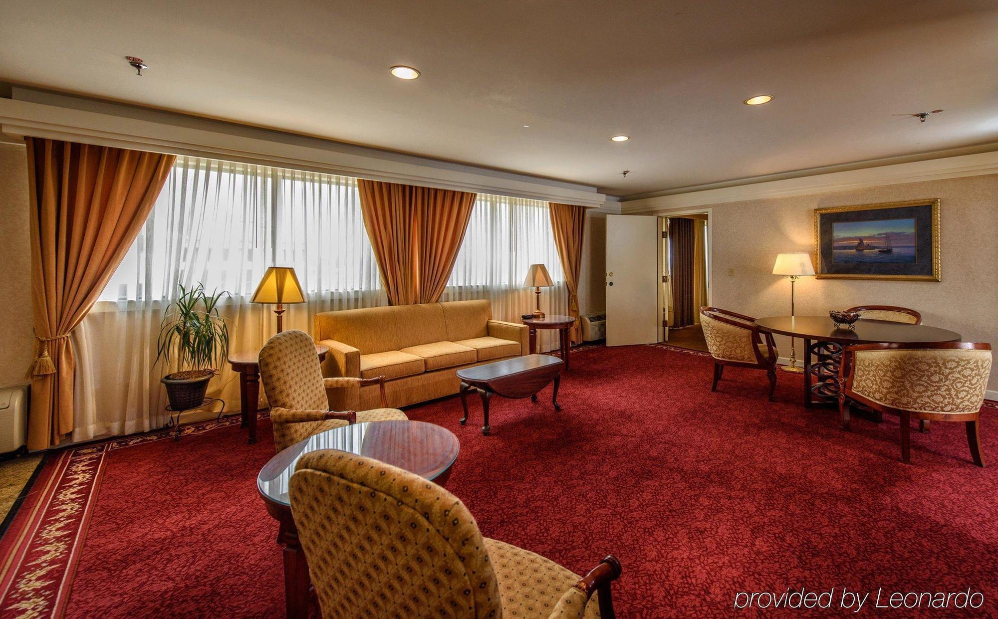Doubletree By Hilton Canton Downtown Luaran gambar